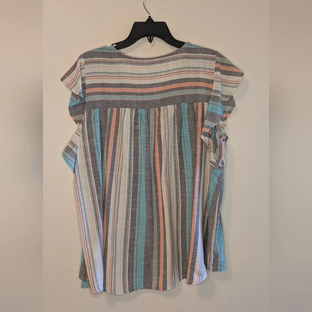 Knox Rose Sea Glass Flutter Sleeve Top - Picture 5 of 8